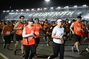 BIB: 27834, 2000, 25085, 21486, 29879, 29481
                            <button type="button" onclick="openModal(10866055)" class="btn btn-primary btn-sm float-right btn-popup" data-toggle="modal" data-target=".modal-high-quality">
                        <i class="fas fa-shopping-cart"></i> Add to Cart
                    </button>
                                            <button type="button" onclick="isThisMe(10866055, true)" class="btn btn-success btn-sm float-right btn-popup btn-isme hidden" data-toggle="tooltip" data-placement="bottom" title="นี่คือรูปของคุณใช่ไหม คลิกที่นี่เพื่อเอาเข้าอัลบั้ม">
                        <i class="fas fa-plus"></i> Add to album
                    </button>
                    <button type="button" onclick="isThisMe(10866055, false)" class="btn btn-warning btn-sm float-right btn-popup btn-isnotme hidden">
                        <i class="fas fa-ban"></i> Remove from album
                    </button>